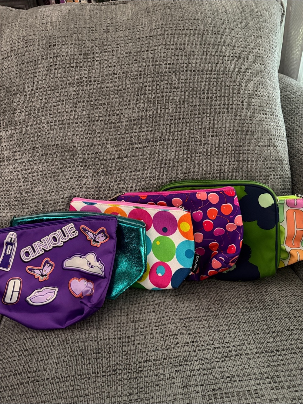 6 assorted colors Cosmetic Pouch